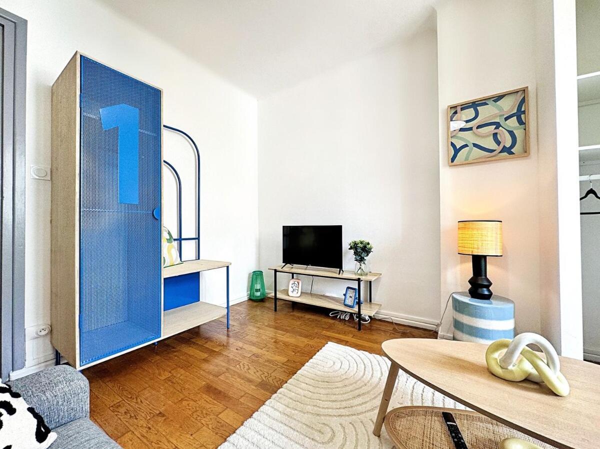 Appartement Dounia - Check In H24 - Proche Gare Partdieu Lyon